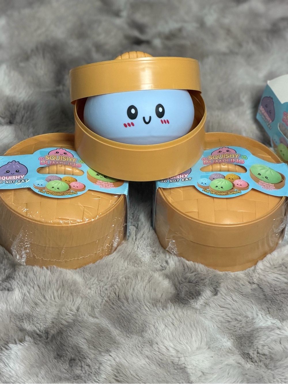 SQUISHY DUMPLING JUMBO SIZE, NWT